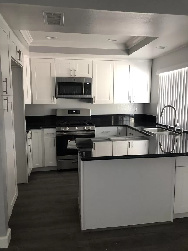 21107 Via Santiago - Photo 6 of 17