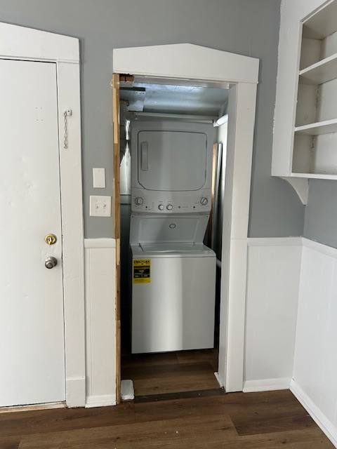 727 Inverness Ave - Photo 4 of 10