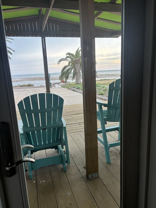 919 S Water St #B - Photo 5 of 10