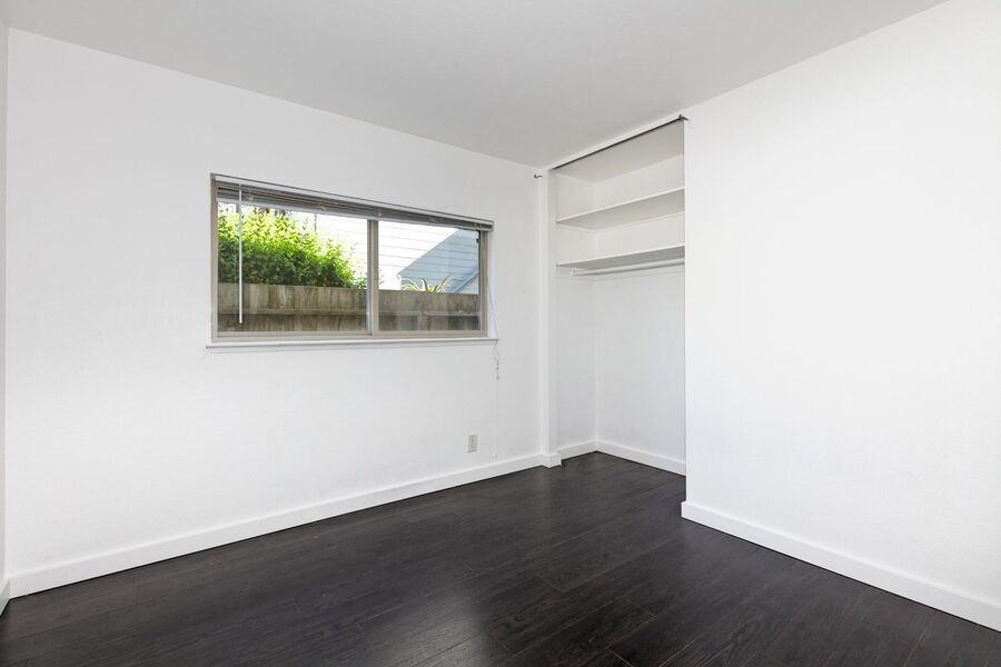 2231 Ward St - Photo 5 of 13