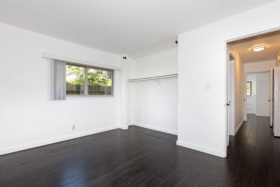 2231 Ward St - Photo 6 of 13