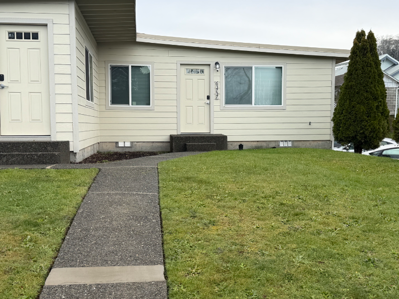 63757 Harriet Rd #B - Photo 2 of 12