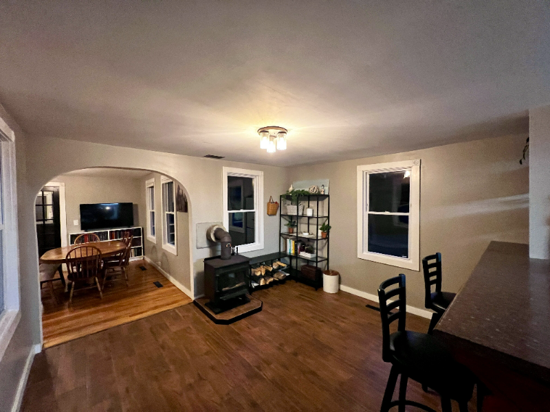 252 Windsor St - Photo 7 of 20