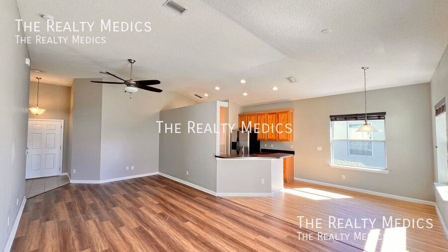 5312 Coquina Shores Ln - Photo 3 of 31