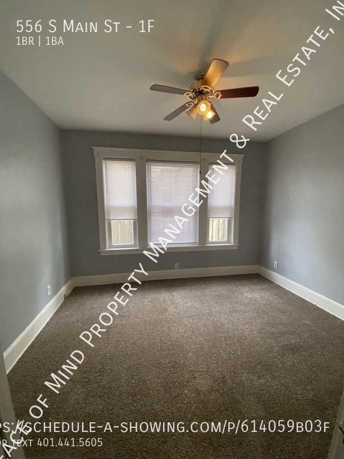556 S Main St #1F - Photo 5 of 6