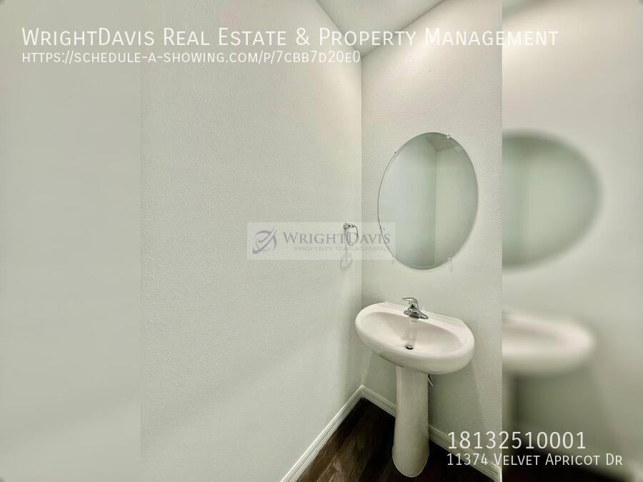 11374 Velvet Apricot Dr - Photo 5 of 36