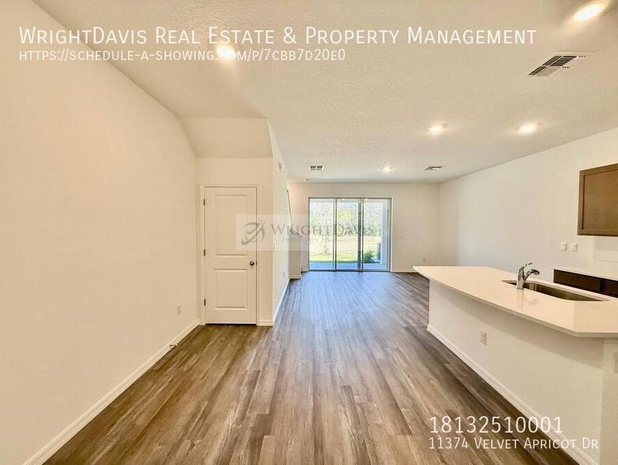 11374 Velvet Apricot Dr - Photo 6 of 36