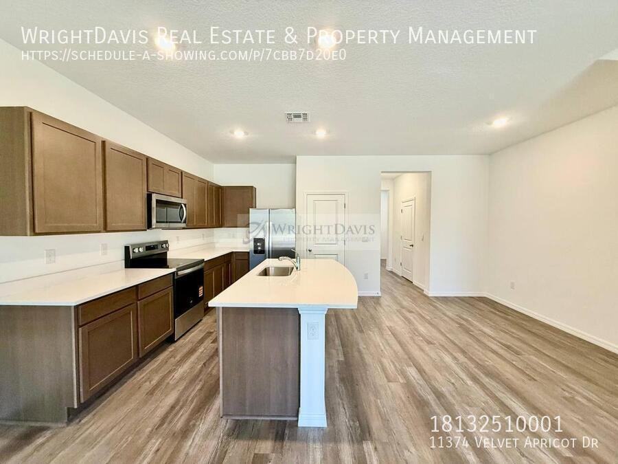 11374 Velvet Apricot Dr - Photo 7 of 36