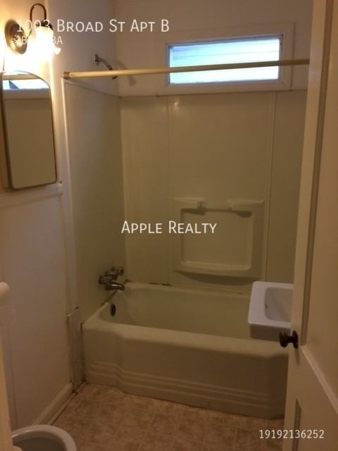 1003 Broad St Apt B #b - Photo 7 of 8