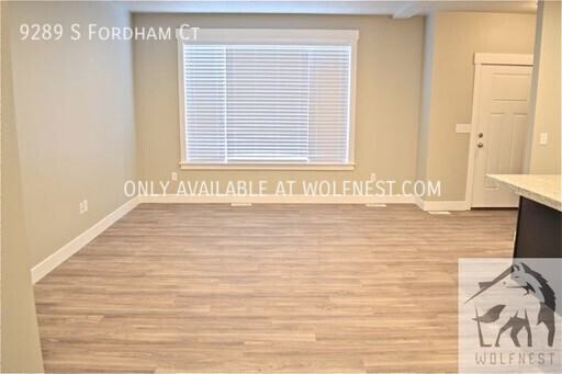 9289 S Fordham Ct - Photo 6 of 18