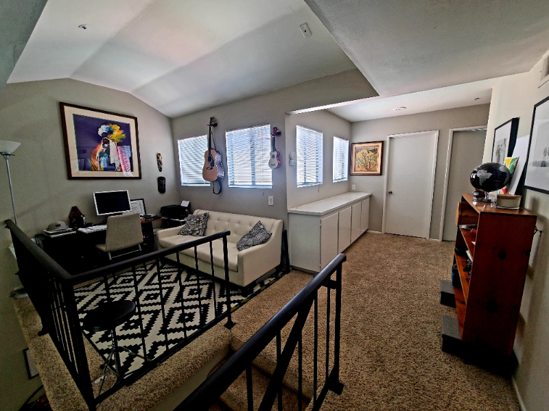 543 Victoria St #J - Photo 7 of 13