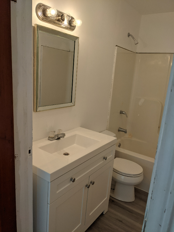 1001 E Main St #2 - Photo 4 of 16