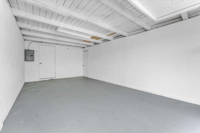 27837 Ormond Ave - Photo 6 of 18