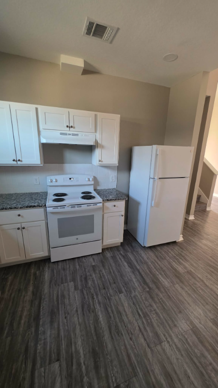 1231 Rivas St #102 - Photo 7 of 18