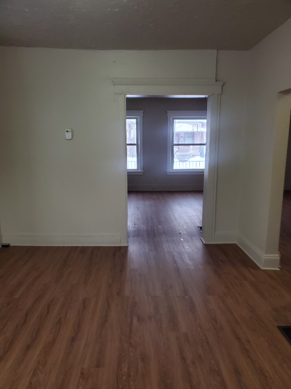 1378 E 94th St - Photo 6 of 17