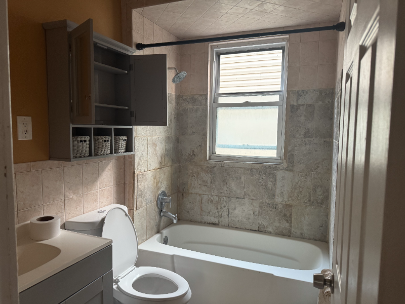 35 Oak Ave #1 - Photo 4 of 6