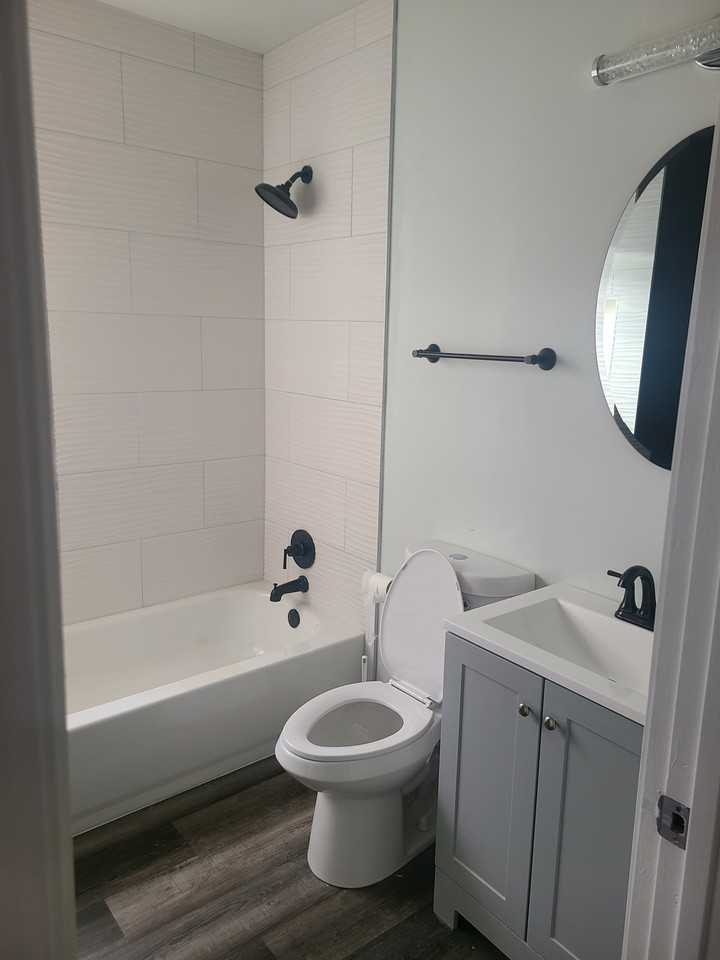 308 N 4th Ave #2 - Photo 7 of 8