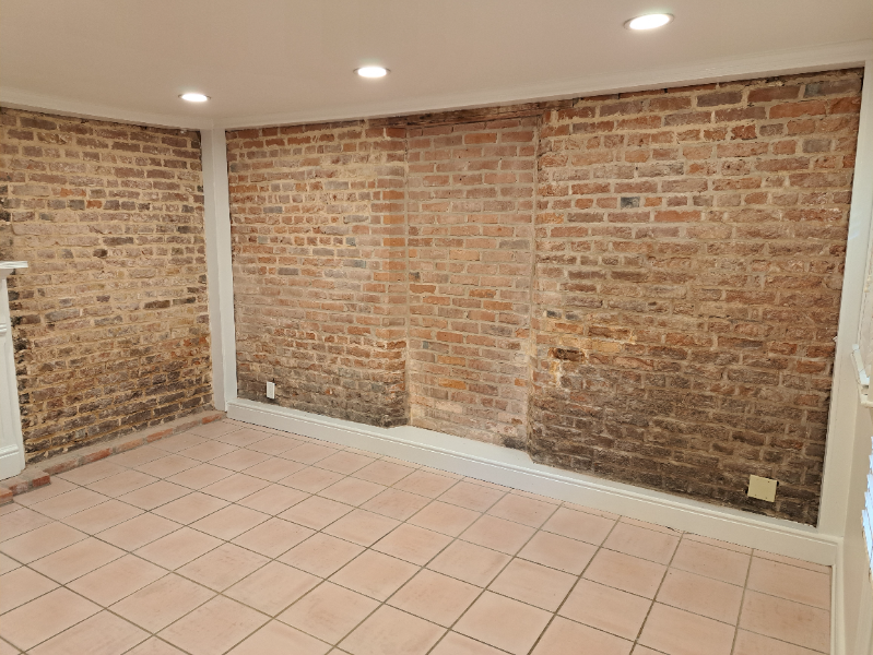 617 Dauphine St #9 - Photo 7 of 20