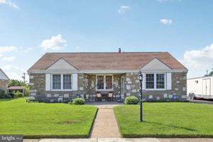 featured image of 9959 Ferndale St