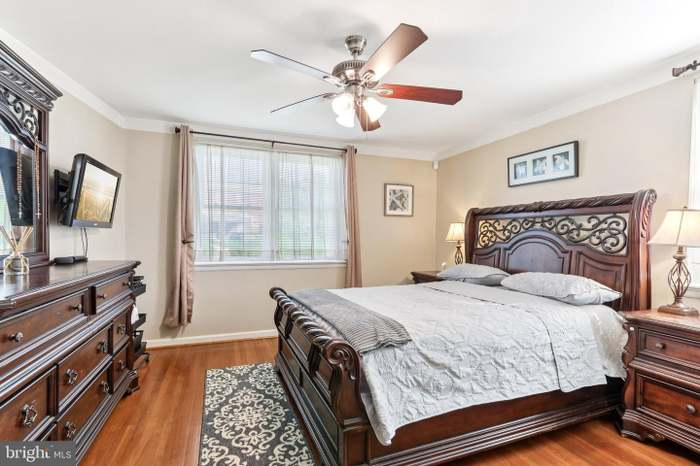 9959 Ferndale St - Photo 5 of 12