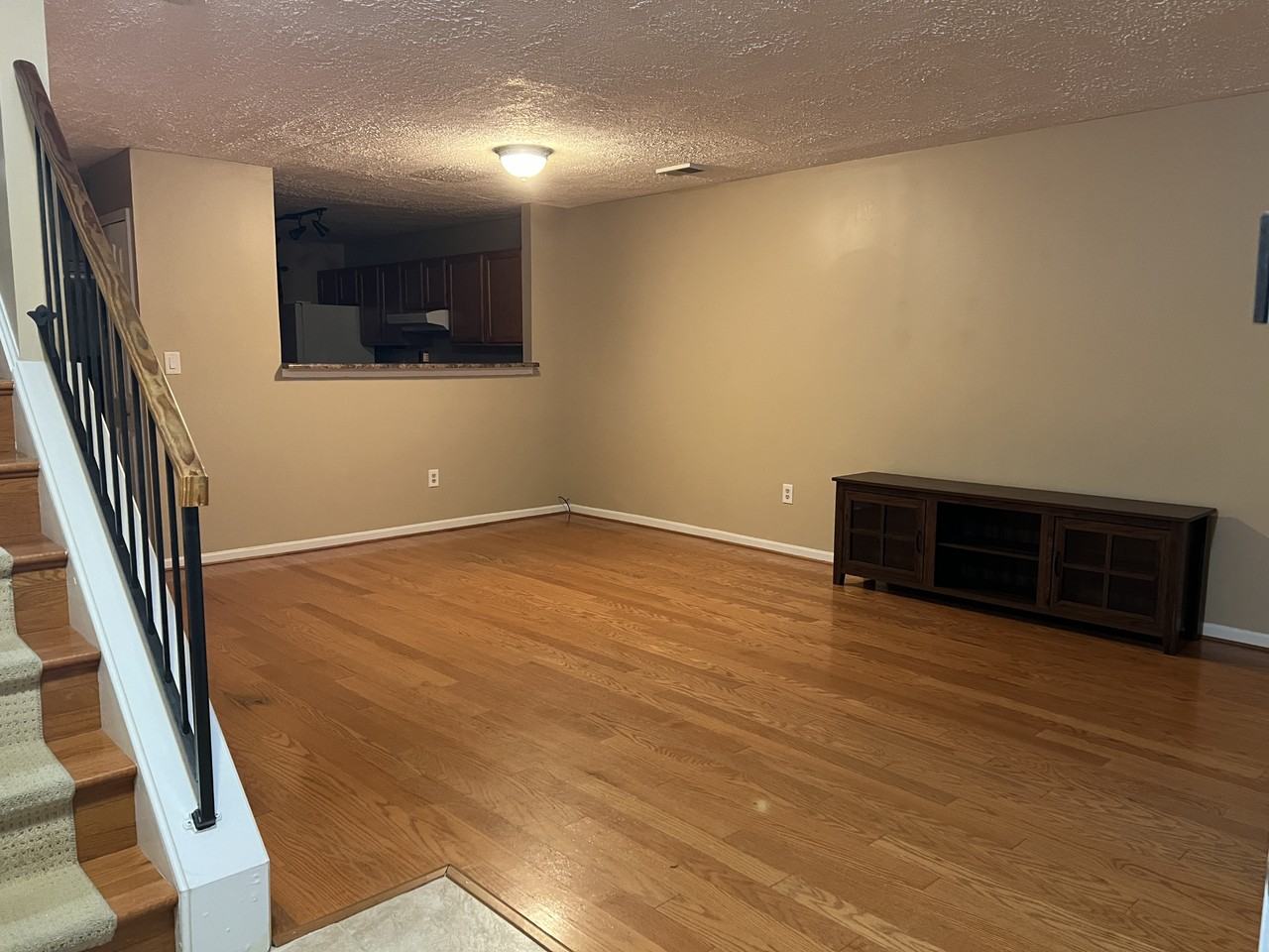 1412 Nestlewood Ct #NA - Photo 3 of 34