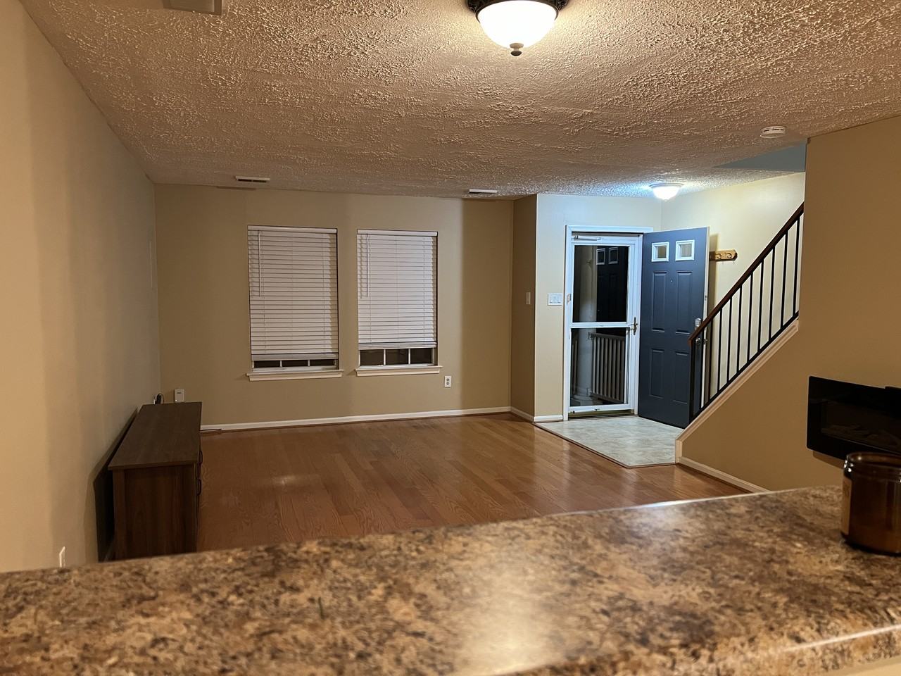 1412 Nestlewood Ct #NA - Photo 6 of 34