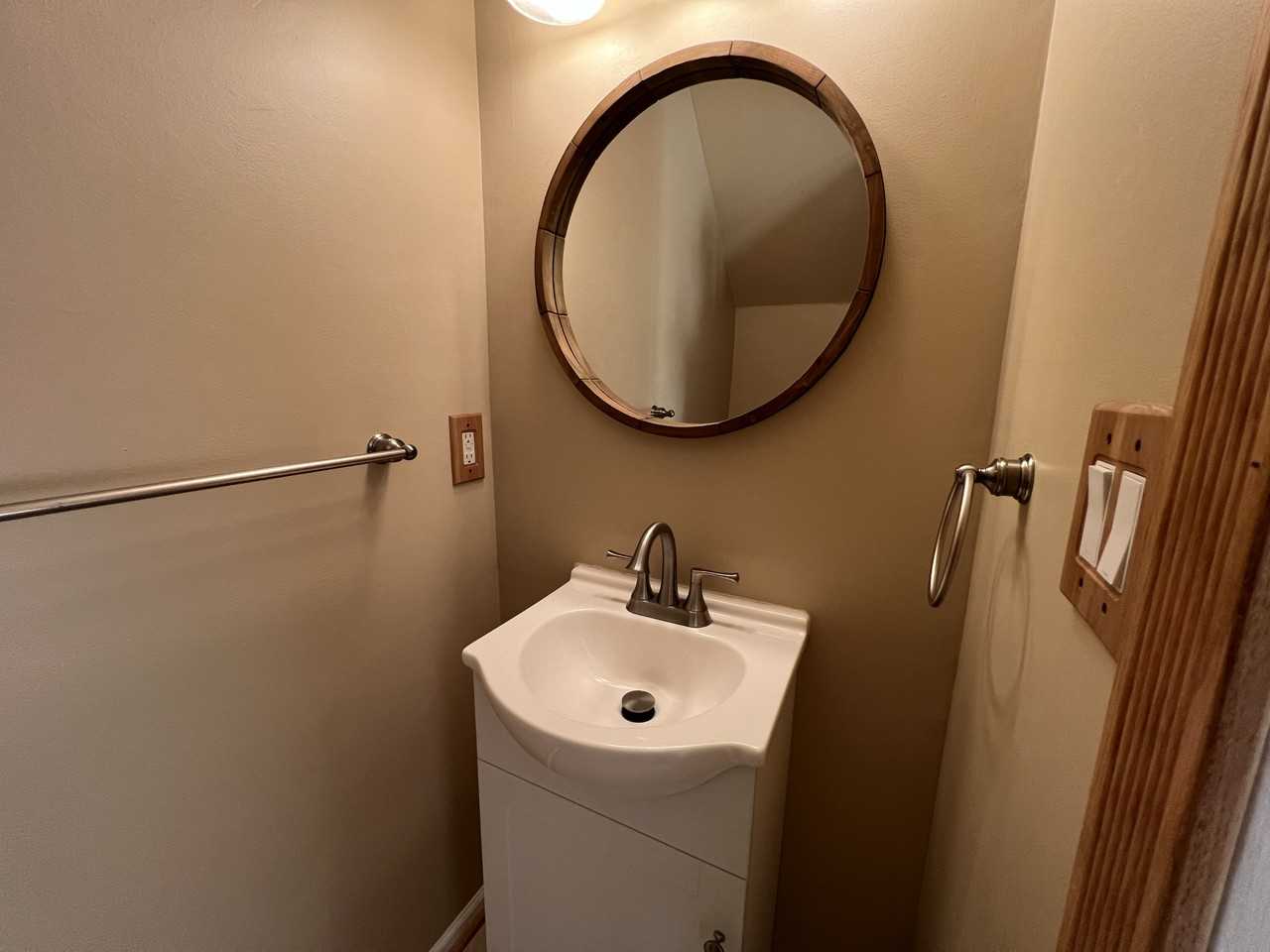 1412 Nestlewood Ct #NA - Photo 7 of 34