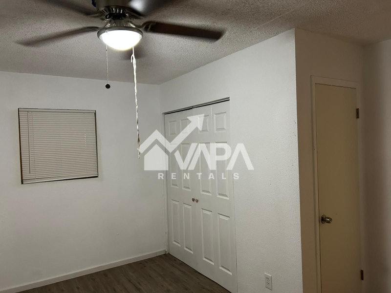 10921 Bob Stone Dr - Photo 7 of 10