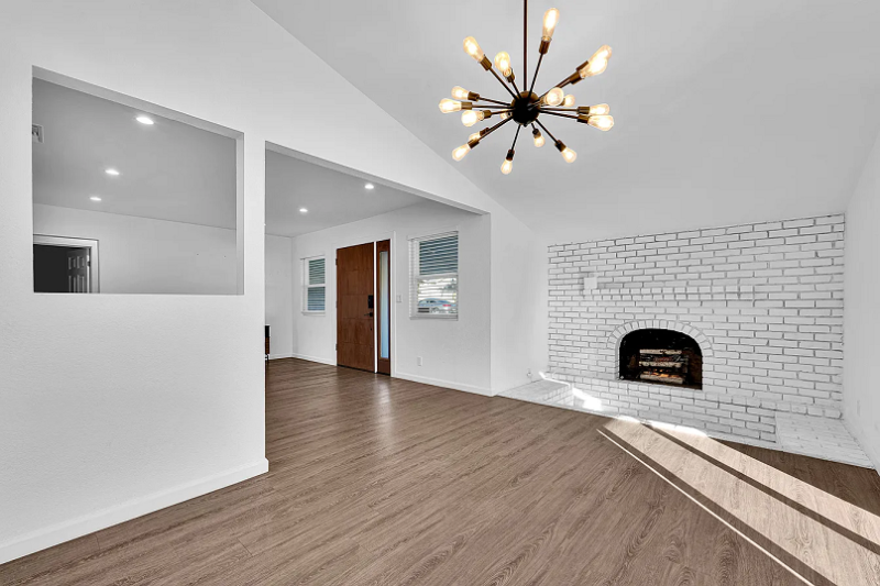 5144 W 141st St - Photo 5 of 20