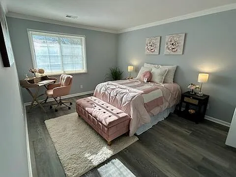 1751 Parknoll Ln - Photo 3 of 3