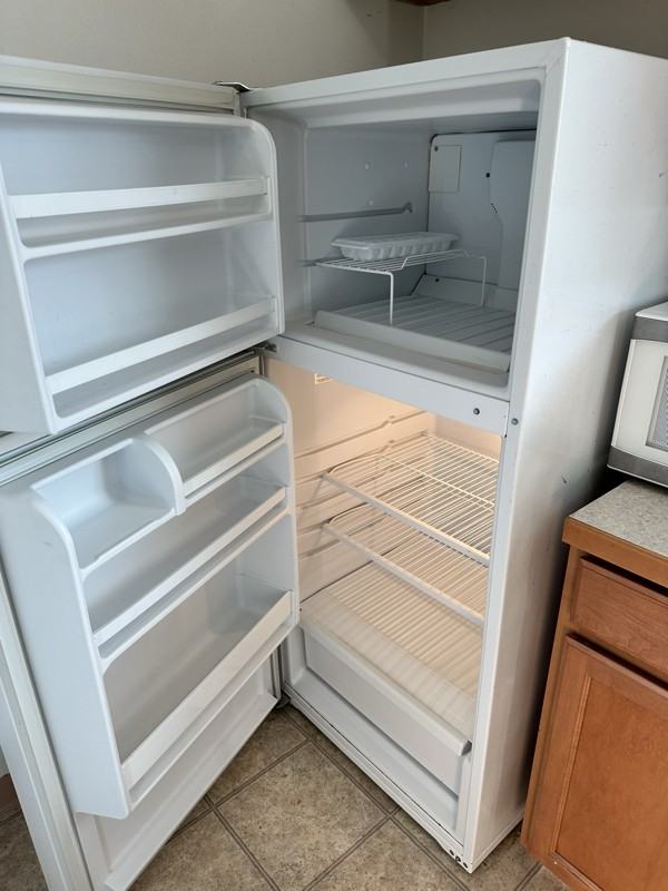 282 Ne 4th St - Photo 2 of 10