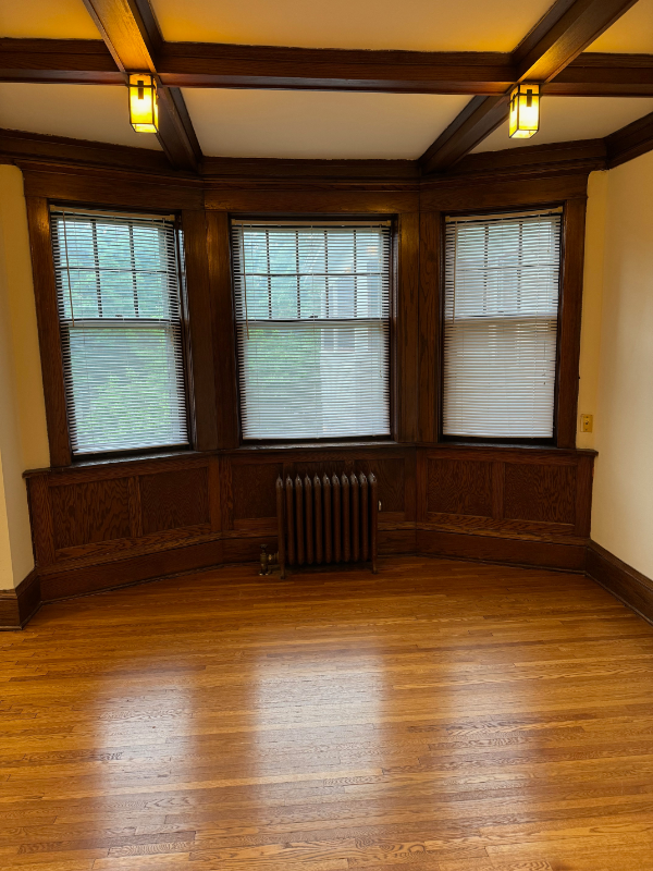 1049 Goodrich Ave #8