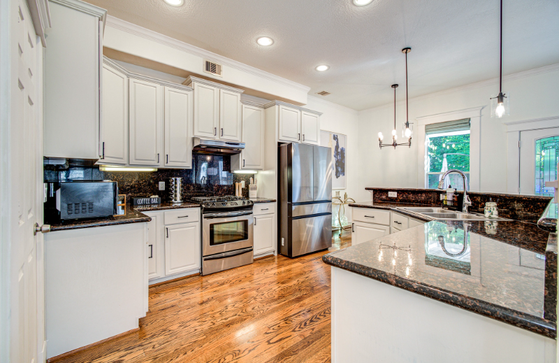 510 Vincent St - Photo 7 of 14