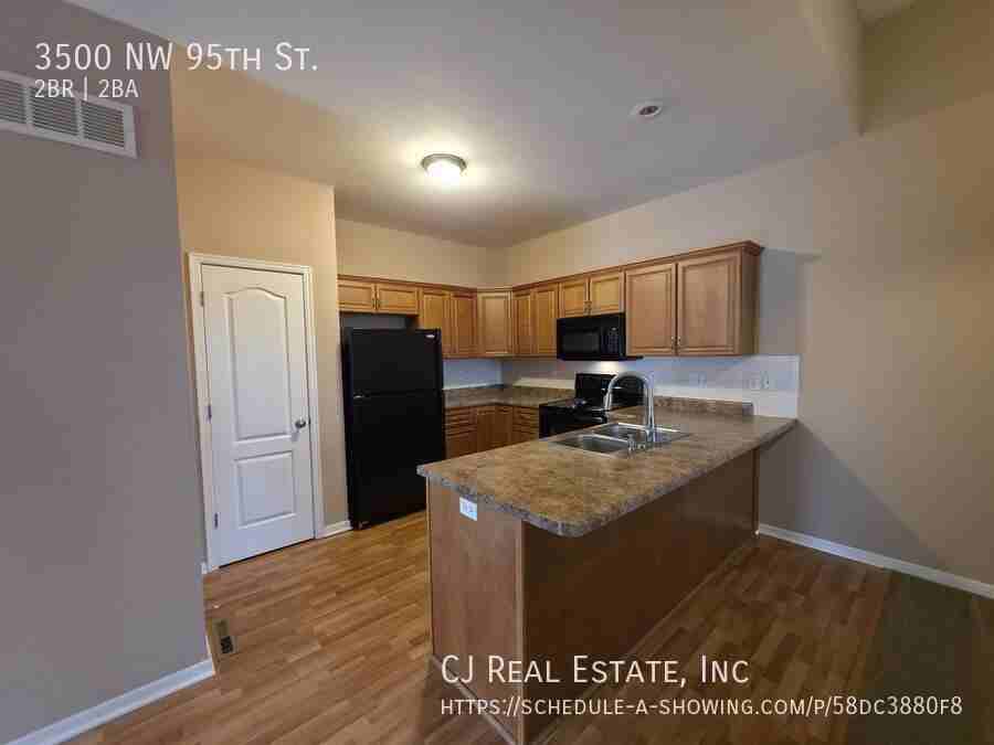 3500 Nw 95th St - Photo 3 of 11