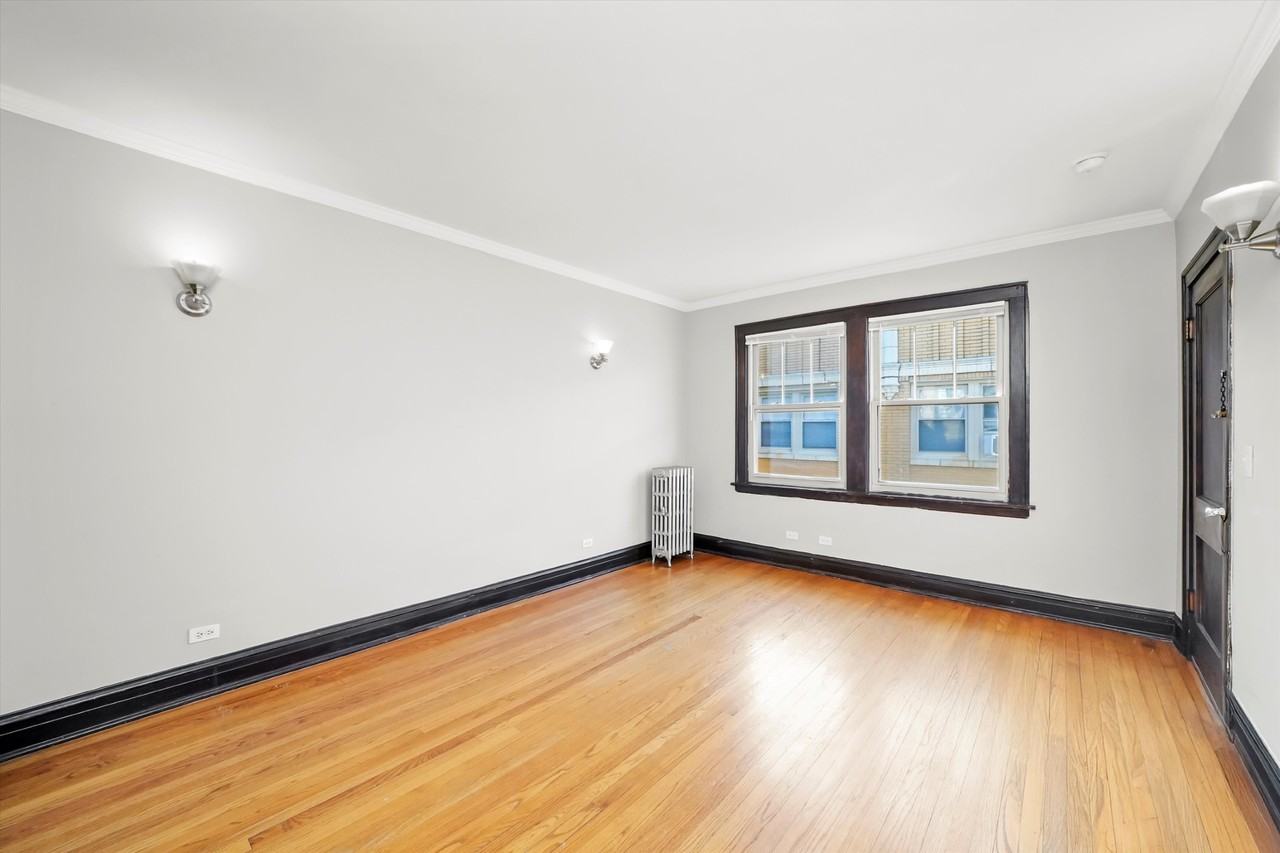 1925B Grove Ave #309 - Photo 4 of 29