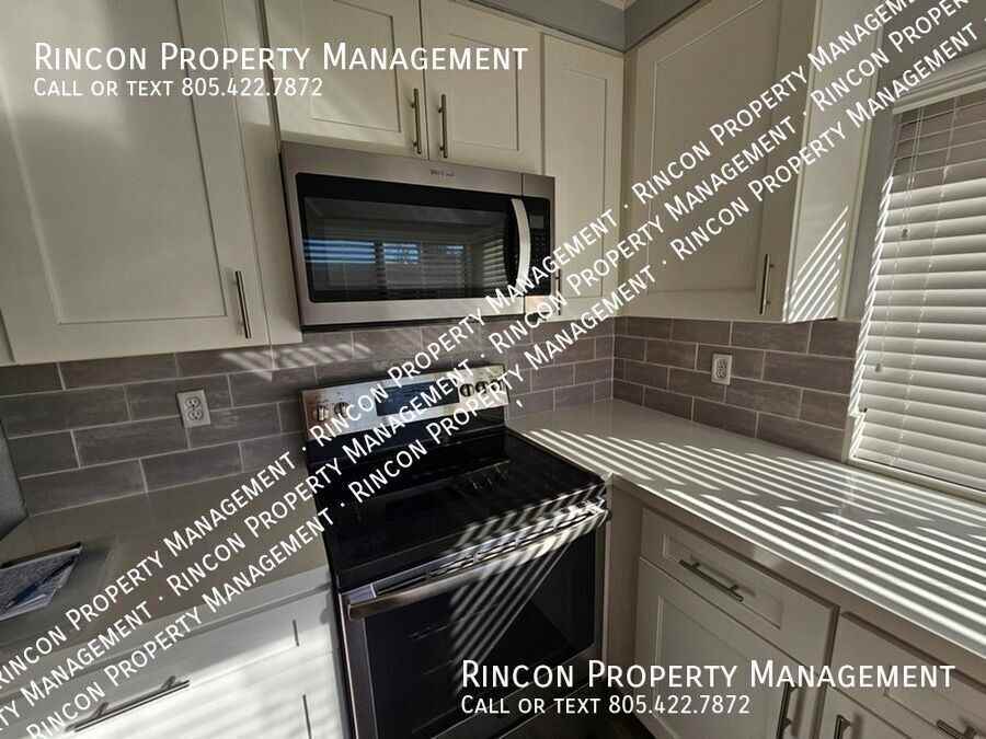 2199 Olivewood Dr - Photo 2 of 16