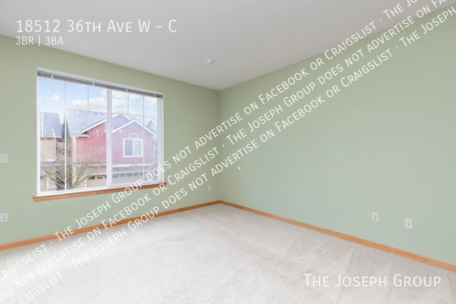 18512 36th Ave W #C - Photo 6 of 38