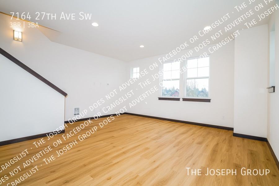 7164 27th Ave Sw - Photo 6 of 29