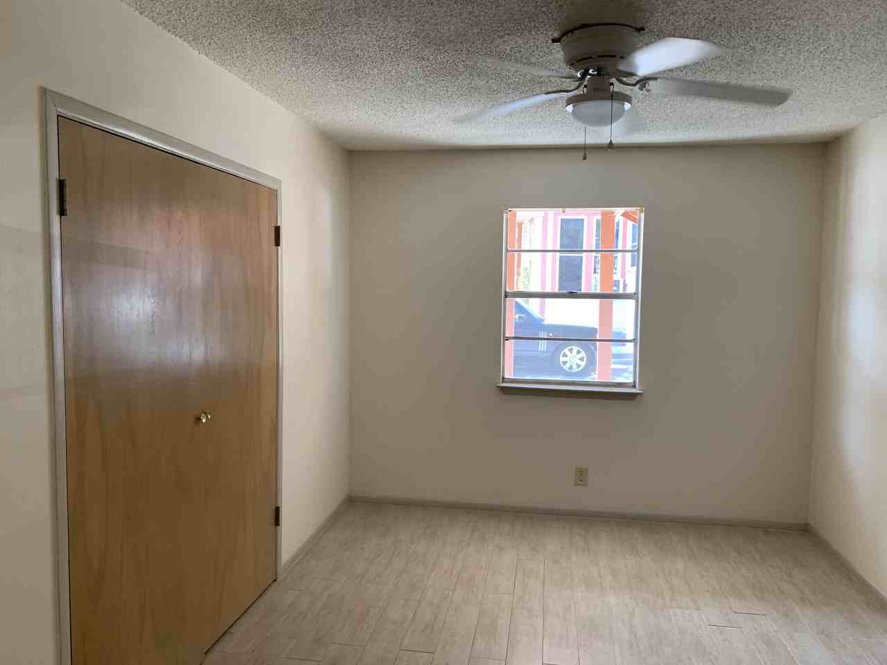 1326 S Saint Marys St #6 - Photo 3 of 15