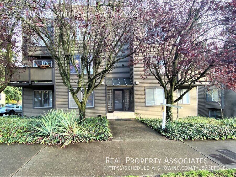 4312 Woodland Park Ave N #103