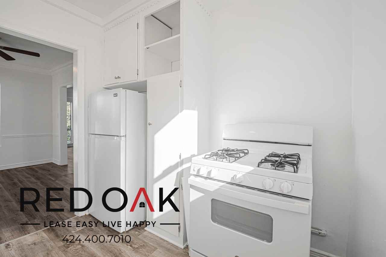 5162 1/2 Clinton St #5162-1-2 - Photo 6 of 19