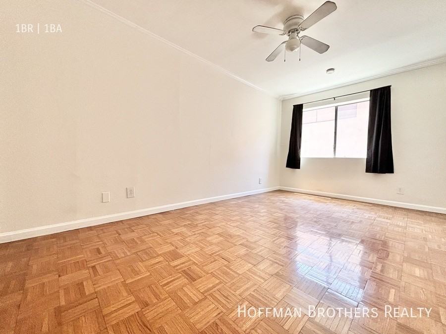 1816 N Gramercy Pl #302 - Photo 4 of 8