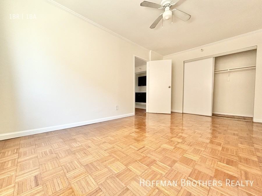 1816 N Gramercy Pl #302 - Photo 6 of 8