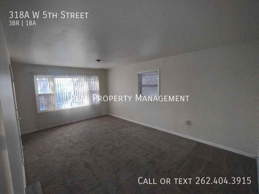 318A W 5th St - Photo 3 of 11