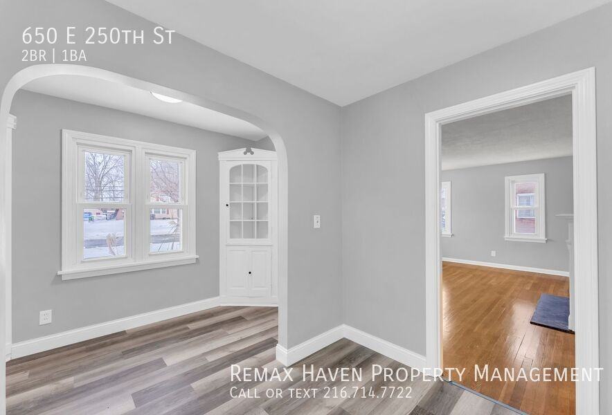 650 E 250th St - Photo 4 of 26