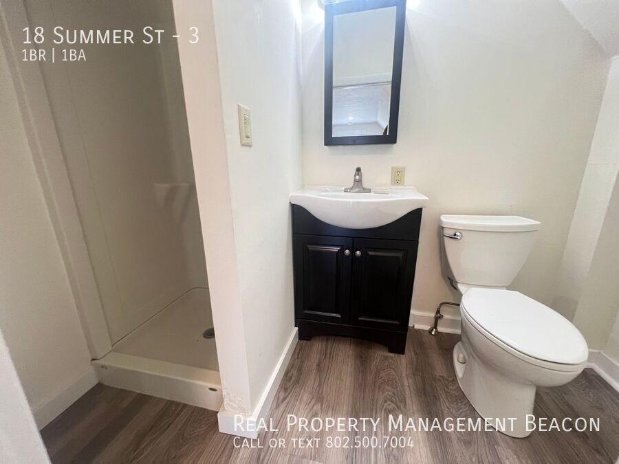 18 Summer St #3 - Photo 5 of 7