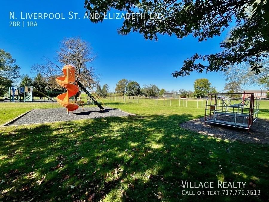 Liverpool & Elizabeth Ln. #L - Photo 5 of 49