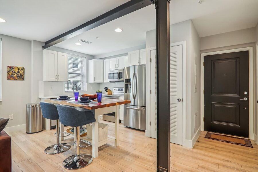 5024 9th St Nw #203 - Photo 3 of 50