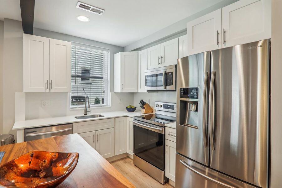 5024 9th St Nw #203 - Photo 5 of 50