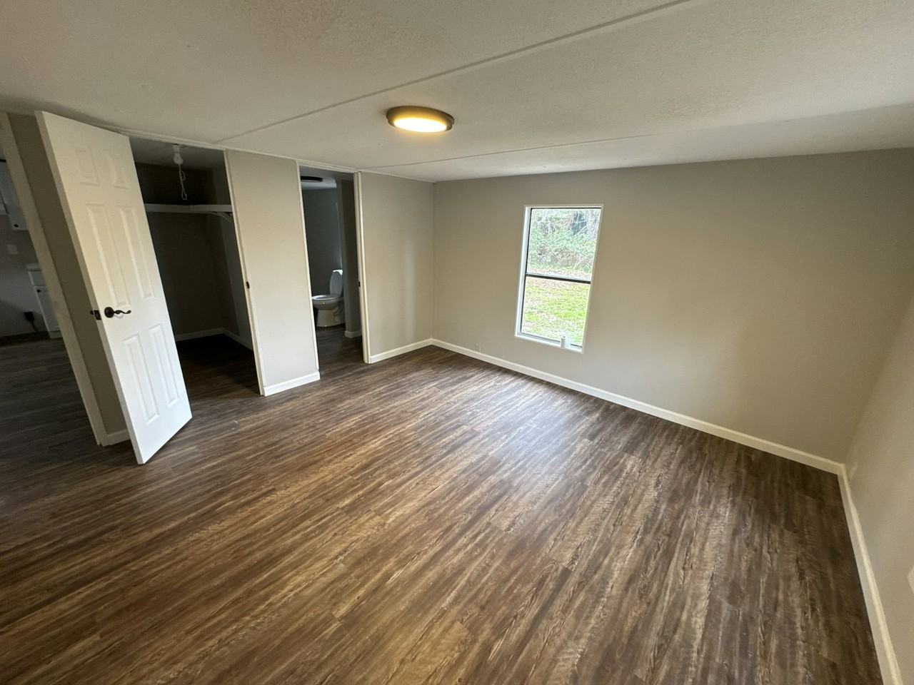 495 Holly Hill Road - Photo 5 of 11